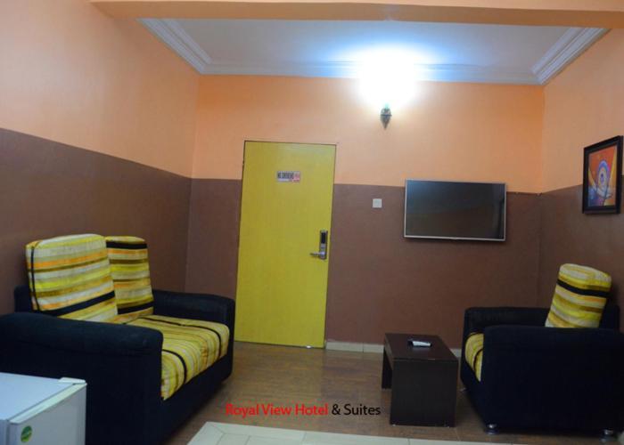 Royalview Hotel And Suites Lagos Bagian luar foto