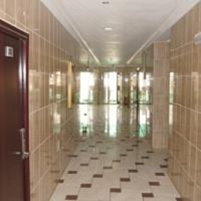 Royalview Hotel And Suites Lagos Bagian luar foto